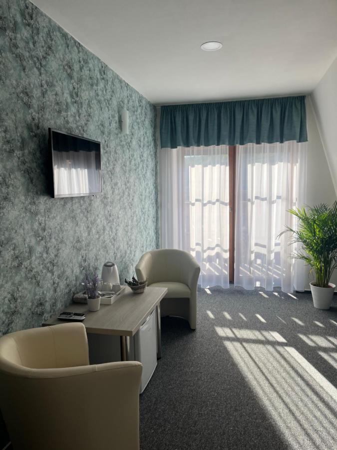 Hospudka Na Konci Sveta Hotel Novy Jicin Luaran gambar
